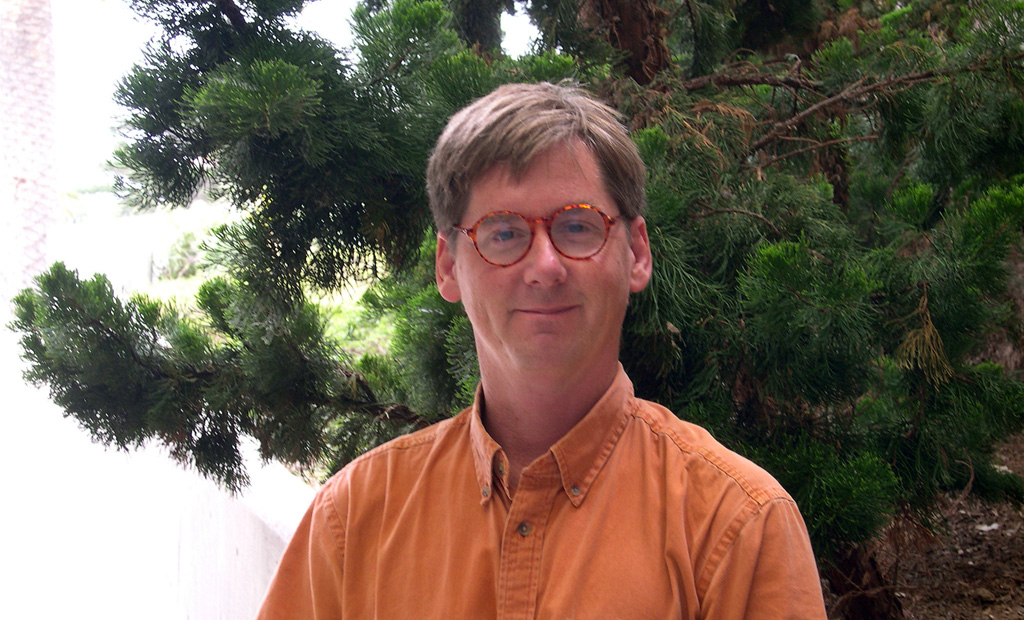 Oxygen trends in atmosphere and ocean. What do we know?