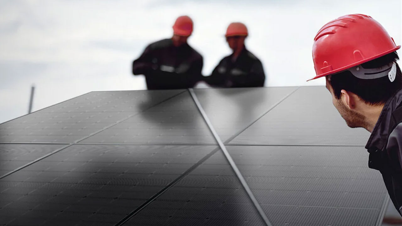 We believe in building a sustainable future by providing the highest quality solar panels and the best customer experience possible.