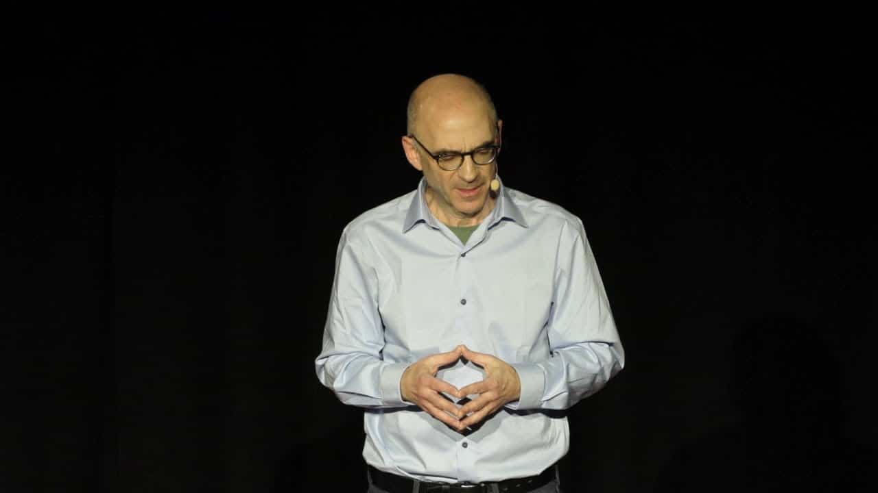 As a hero of the environment Romm outlines the untapped benefit to save energy and improve health in U.S. schools.