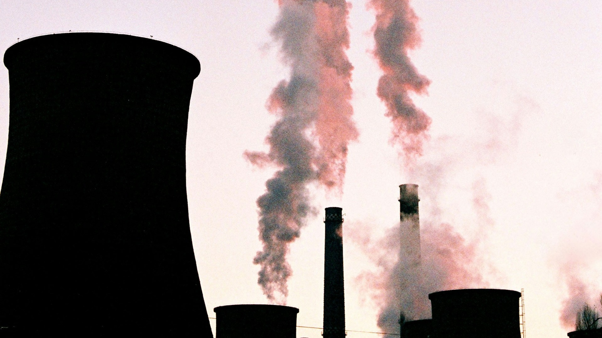 Photo by Octavian Catană on Unsplash unsplash.com/photos/smoke-dwxemkUW_us